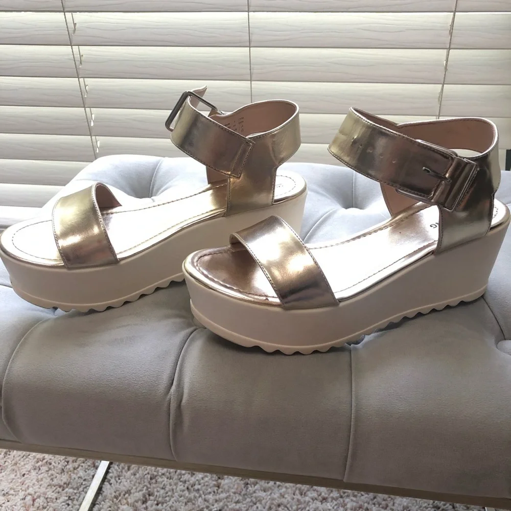 Wedges - Picture 2 of 2